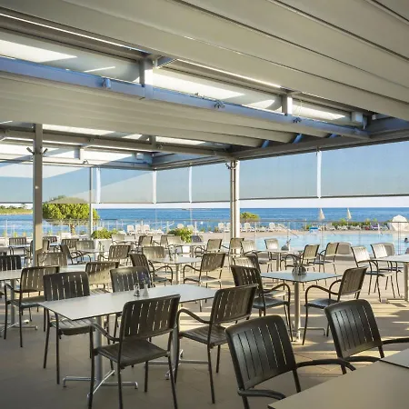 Hotel Comfortable With A Terrace 3*