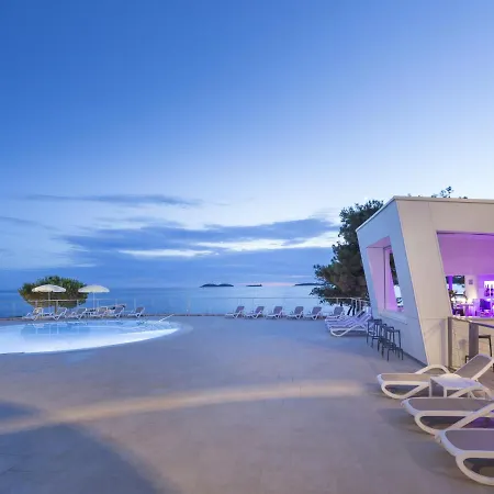 Comfortable With A Terrace Otel 3*